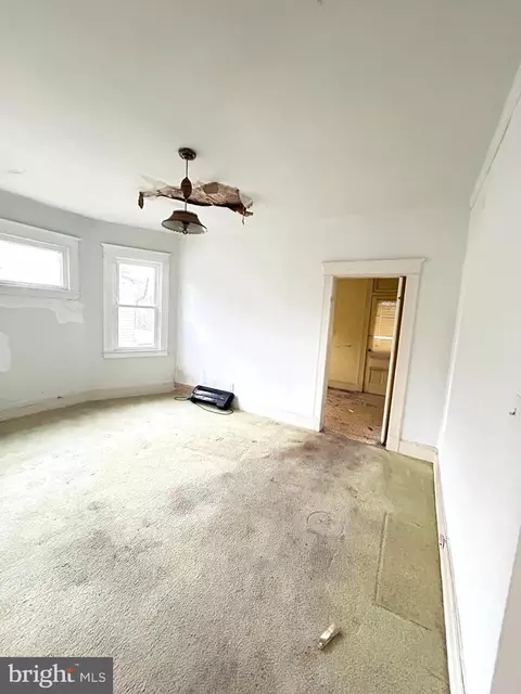 Living - 3302 Fairview Ave, Baltimore, MD 21216 photo 2 of 2