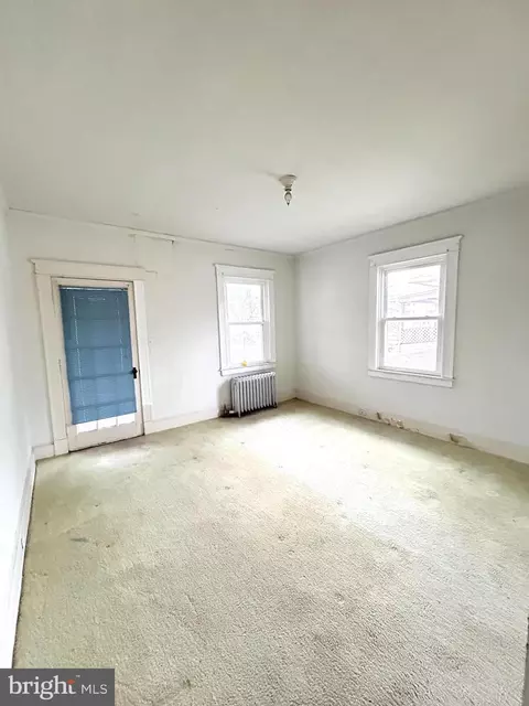 Bedroom - 3302 Fairview Ave, Baltimore, MD 21216 photo 2 of 2