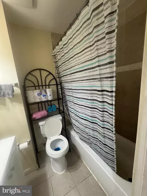 Bath - 2404 E Madison St, Baltimore, MD 21205 photo 1 of 1