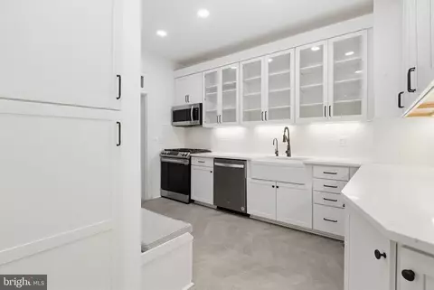 Kitchen - 3953 Cloverhill Rd, Baltimore, MD 21218 photo 3 of 3