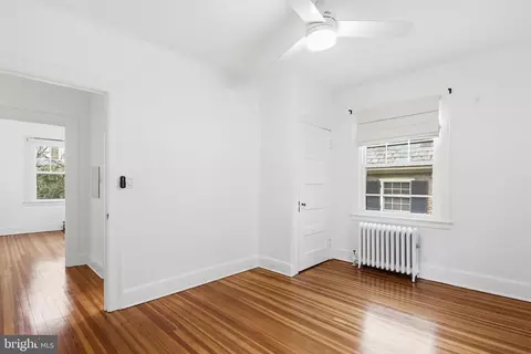 Bedroom - 3953 Cloverhill Rd, Baltimore, MD 21218 photo 6 of 11