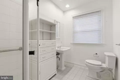 Bath - 3953 Cloverhill Rd, Baltimore, MD 21218 photo 3 of 3