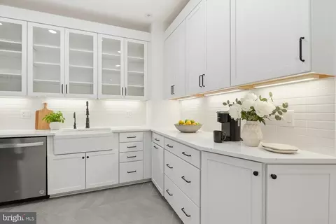 Kitchen - 3953 Cloverhill Rd, Baltimore, MD 21218 photo 1 of 3