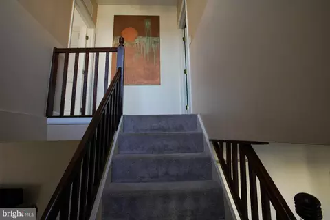 Entry Way - 2518 E Fairmount Ave, Baltimore, MD 21224 photo 3 of 4