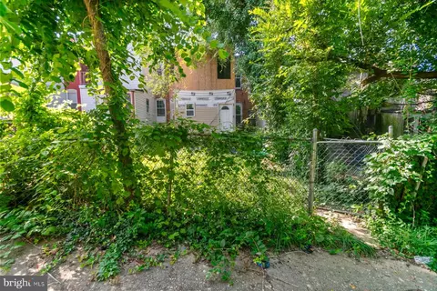 Exterior - 2906 Violet Ave, Baltimore, MD 21215 photo 4 of 4