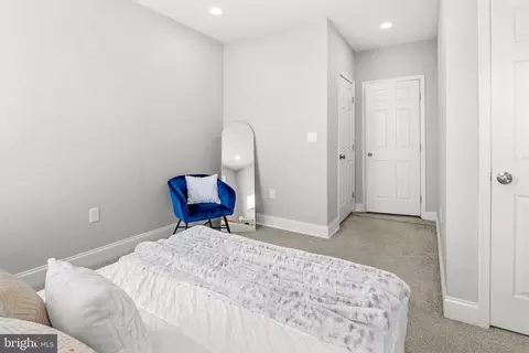 Bedroom - 2956 Greenmount Ave, Baltimore, MD 21218 photo 2 of 5
