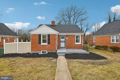 4902 Gilray Dr, Baltimore, MD 21214 photo 5