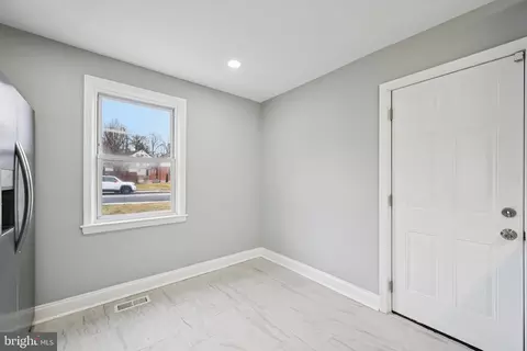 4902 Gilray Dr, Baltimore, MD 21214 photo 14
