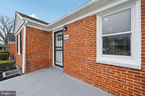 4902 Gilray Dr, Baltimore, MD 21214 photo 9