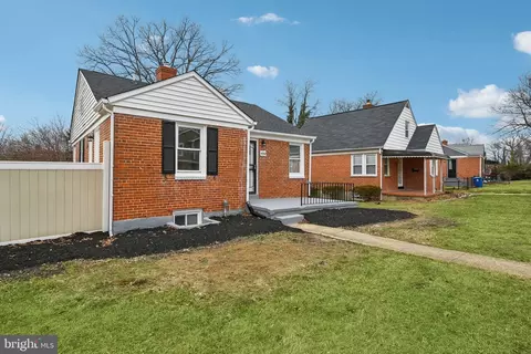 4902 Gilray Dr, Baltimore, MD 21214 photo 8