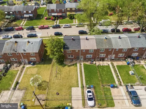 View/Area - 5212 Fredcrest Rd, Baltimore, MD 21229 photo 2 of 2