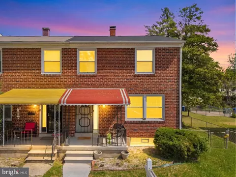Exterior - 5212 Fredcrest Rd, Baltimore, MD 21229 photo 2 of 6