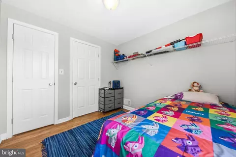 Bedroom - 5212 Fredcrest Rd, Baltimore, MD 21229 photo 6 of 6