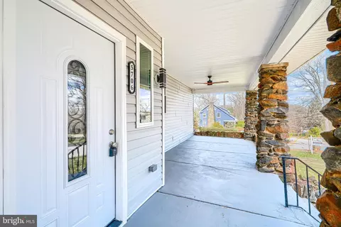 Exterior - 5706 Berkeley Ave, Baltimore, MD 21215 photo 4 of 7