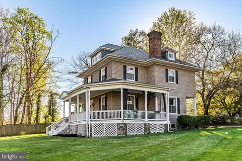 2600 Queen Anne Rd, Baltimore, MD 21216