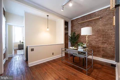 Entry Way - 3 E Ostend St, Baltimore, MD 21230 photo 7 of 7