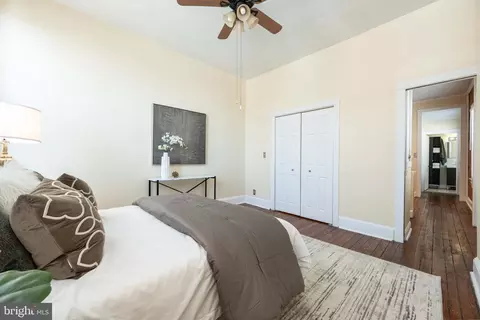 Bedroom - 3 E Ostend St, Baltimore, MD 21230 photo 2 of 3