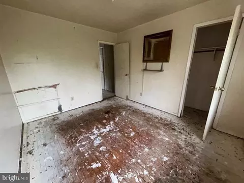 Bedroom - 945 Ellicott Dr, Baltimore, MD 21216 photo 1 of 3
