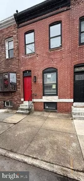 216 S Clinton St, Baltimore, MD 21224