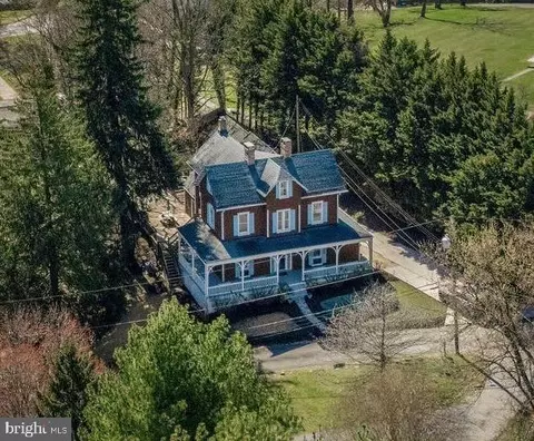 1809 Thornbury Rd, Baltimore, MD 21209