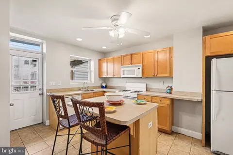 Kitchen - 3820 Hudson St, Baltimore, MD 21224 photo 5 of 7