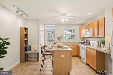 Kitchen - 3820 Hudson St, Baltimore, MD 21224 photo 2 of 7