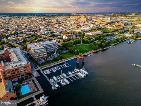 2901 Boston St #102, Baltimore, MD 21224