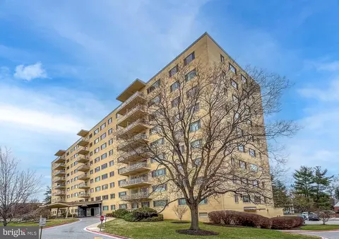 7121 Park Heights Ave #707, Baltimore, MD 21215