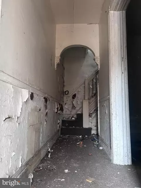 Entry Way - 21 S Payson St, Baltimore, MD 21223 photo 1 of 8