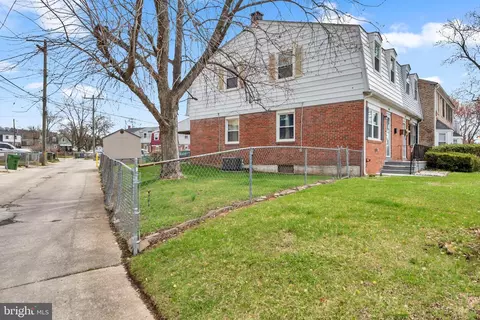 Exterior - 5269 Darien Rd, Baltimore, MD 21206 photo 5 of 7