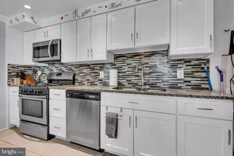 Kitchen - 5269 Darien Rd, Baltimore, MD 21206 photo 1 of 2