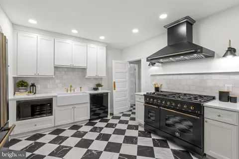 Kitchen - 702 Deepdene Rd, Baltimore, MD 21210 photo 1 of 2
