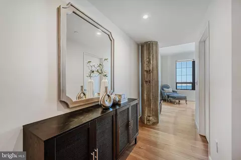 Entry Way - 1200 Steuart St #1811, Baltimore, MD 21230 photo 2 of 2