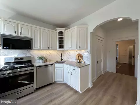 Kitchen - 3217 Shannon Dr, Baltimore, MD 21213 photo 2 of 2