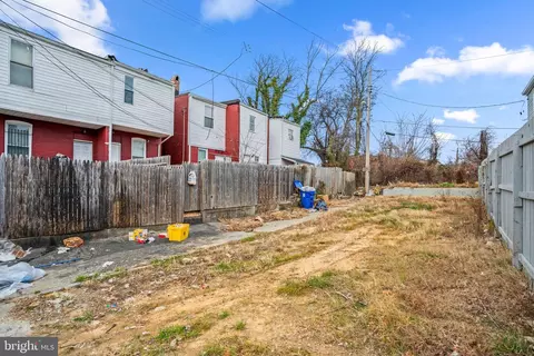 500 E 26th St, Baltimore, MD 21218 photo 5