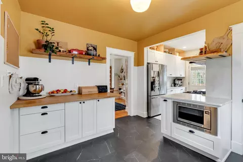 5300 Tramore Rd, Baltimore, MD 21214 photo 15