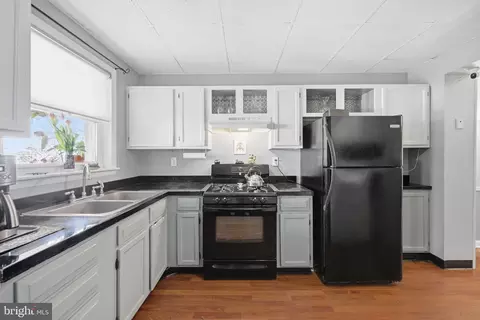 Kitchen - 3500 E Fairmount Ave, Baltimore, MD 21224 photo 1 of 2