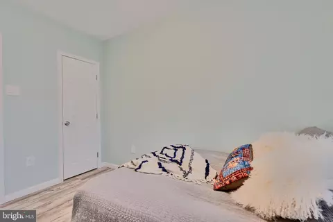 Bedroom - 4 S East Ave, Baltimore, MD 21224 photo 5 of 5