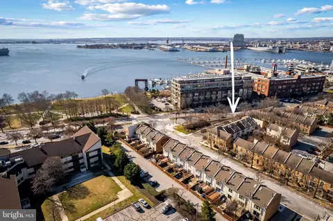 View/Area - 2920 Toone St, Baltimore, MD 21224 photo 1 of 6