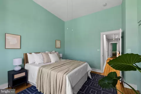 Bedroom - 2500 Brookfield Ave, Baltimore, MD 21217 photo 3 of 6