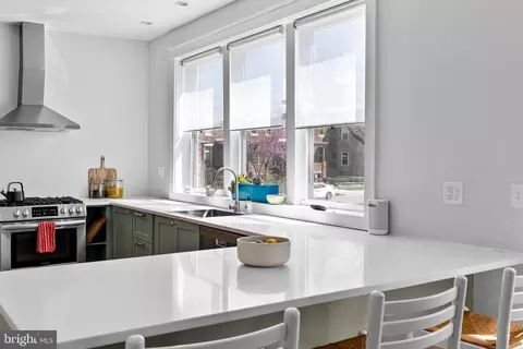 Kitchen - 2500 Brookfield Ave, Baltimore, MD 21217 photo 2 of 7