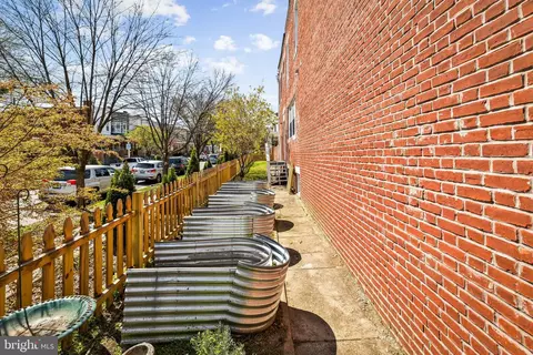 Exterior - 2500 Brookfield Ave, Baltimore, MD 21217 photo 12 of 12