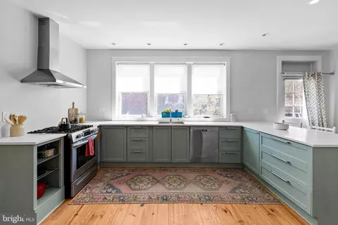 Kitchen - 2500 Brookfield Ave, Baltimore, MD 21217 photo 1 of 7