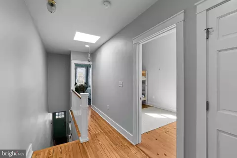 Entry Way - 2500 Brookfield Ave, Baltimore, MD 21217 photo 4 of 4