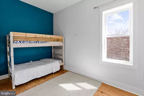 Bedroom - 2500 Brookfield Ave, Baltimore, MD 21217 photo 5 of 6