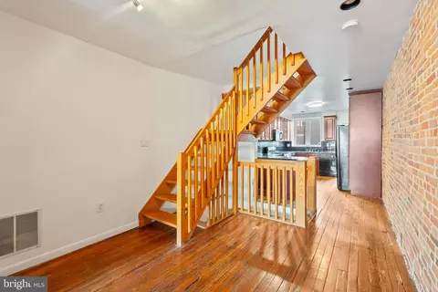 Entry Way - 1407 Webster St, Baltimore, MD 21230 photo 4 of 4