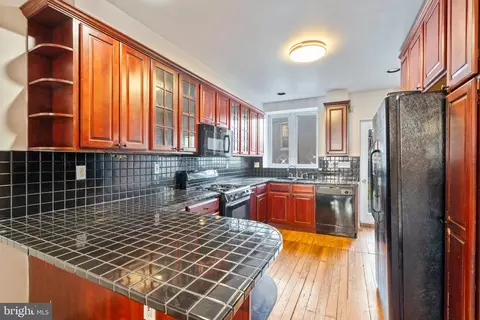 Kitchen - 1407 Webster St, Baltimore, MD 21230 photo 2 of 4