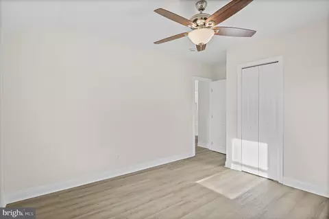 Bedroom - 402 Westgate Rd, Baltimore, MD 21229 photo 6 of 6