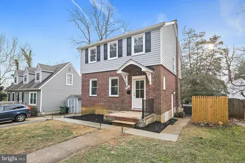 Exterior - 402 Westgate Rd, Baltimore, MD 21229 photo 6 of 10