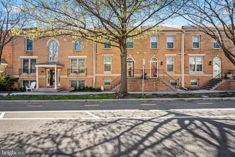 1212 S Potomac St, Baltimore, MD 21224